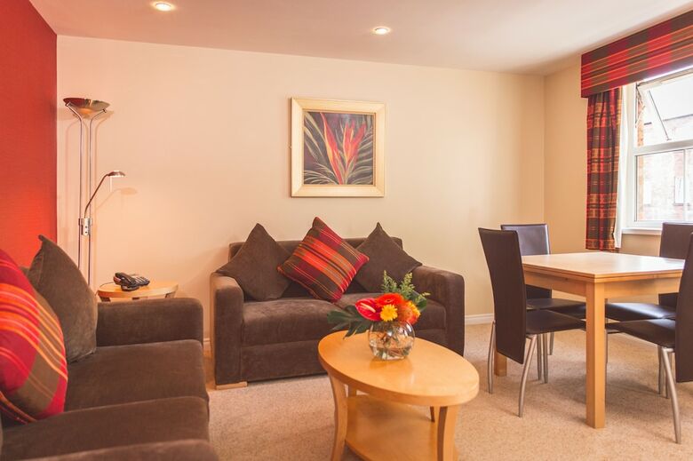 Aparthotel Malone Lodge