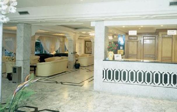 Hotel Nesrine
