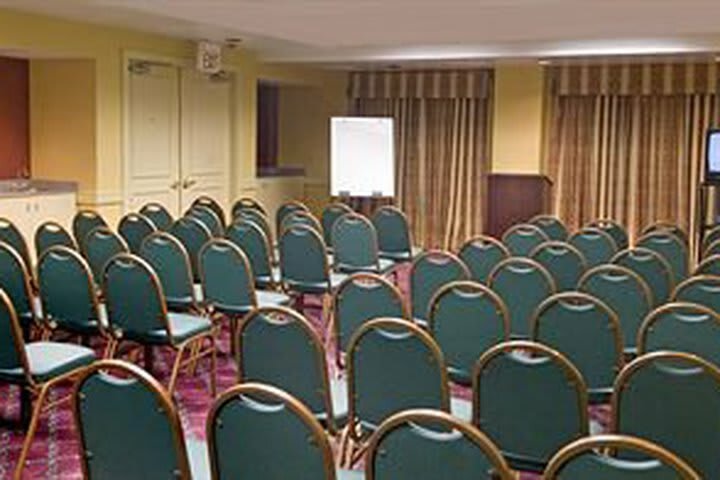 Best Western Deerfield Beach Hotel & Suites