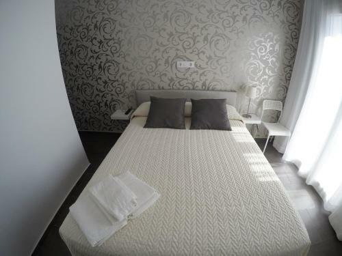 Hostal Mediterr�neo