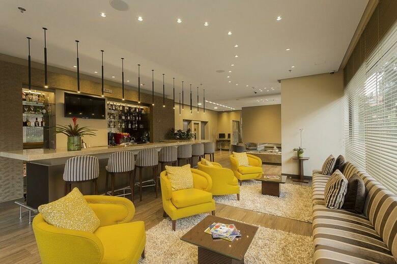 Bs Rosales Hotel & Suites