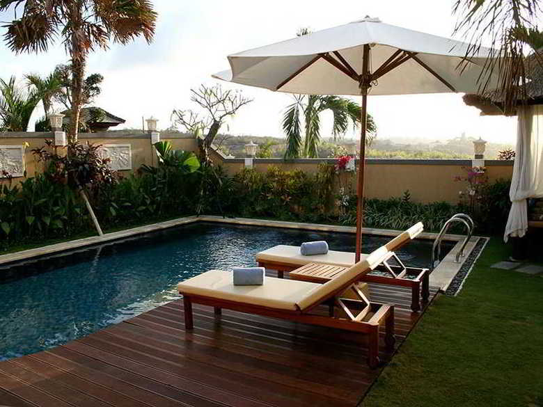 Hotel The Beverly Hills Bali