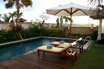 Hotel The Beverly Hills Bali