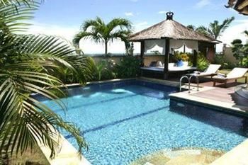 Hotel The Beverly Hills Bali