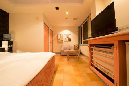 Hotel Aloha Inn Aine