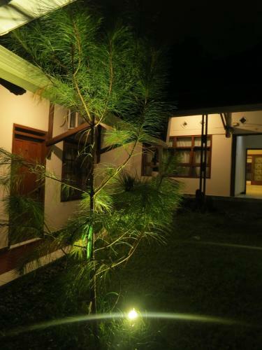 Hostal Elenor's Home At Eyckman