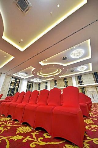 Hotel Savero Golden Flower