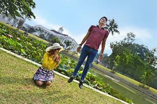 Hotel Savero Golden Flower