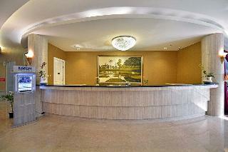 Hotel Savero Golden Flower
