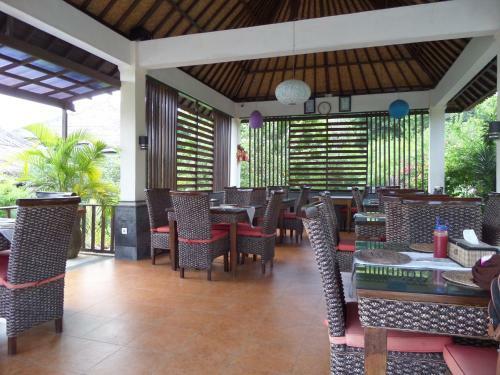 Hotel Padma Kumala Resort