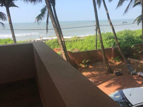 Kizhunnarocks Beach Resort