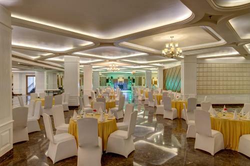 Hotel Ramada Plaza, Chandigarh, Zirakpur