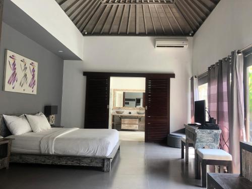 Zoe Villa Canggu Bali
