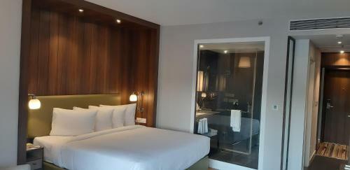 Hotel Country Inn & Suites By Radisson Jammu