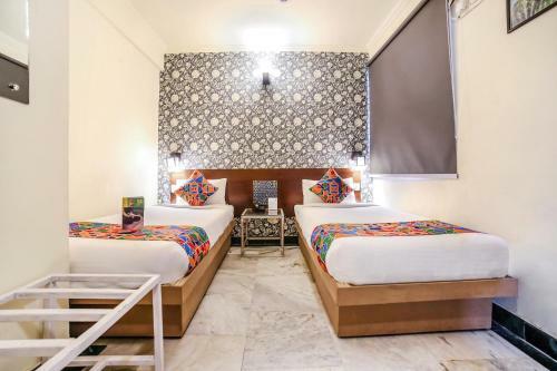 Hostal Hotel Parkview