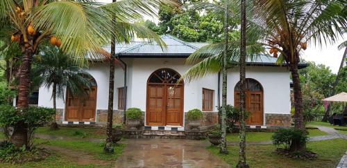 Hotel Ella Planters Bungalow