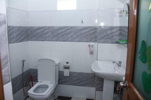 Hostal Orchid Rest