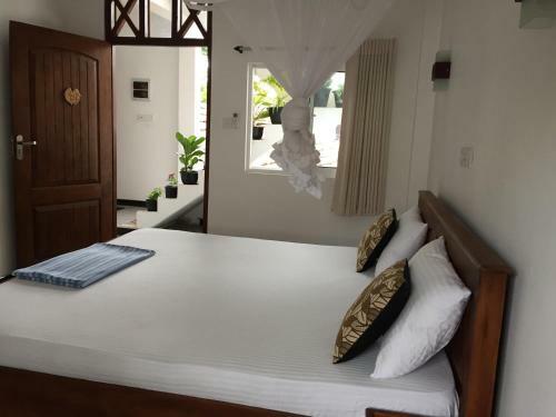 Hostal Anna Tourist Inn