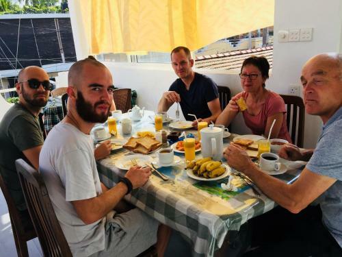 Hostal Anna Tourist Inn
