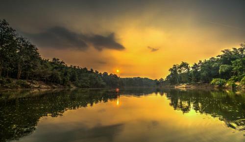 Hotel Quiet By The River- Cgh Earth