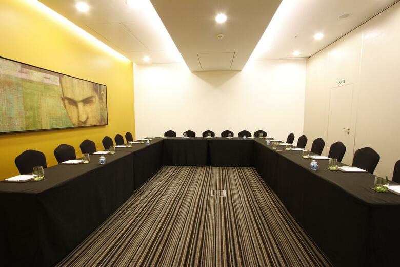 Hotel Courtyard By Marriott Pune City Centre