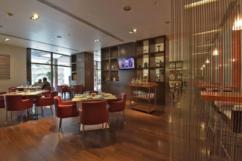 Hotel Courtyard By Marriott Pune City Centre