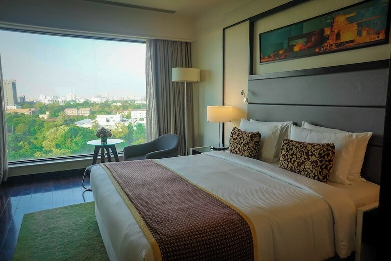 Hotel Courtyard By Marriott Pune City Centre