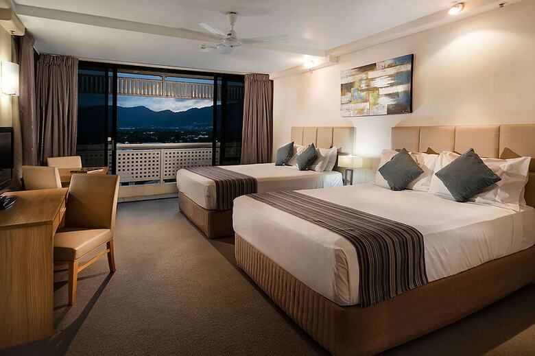 Hotel Rydges Esplanade Resort Cairns