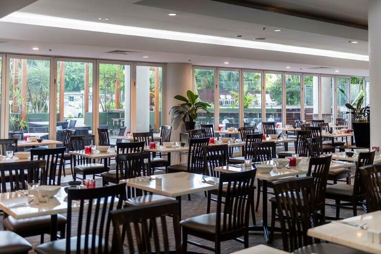 Hotel Rydges Esplanade Resort Cairns