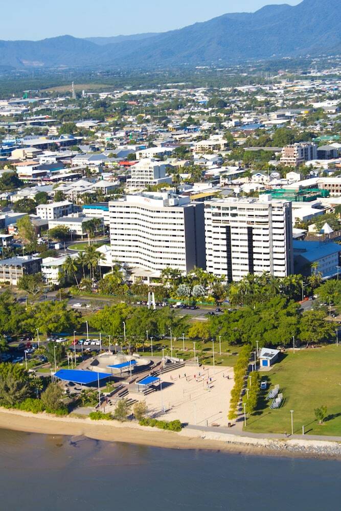 Hotel Rydges Esplanade Resort Cairns