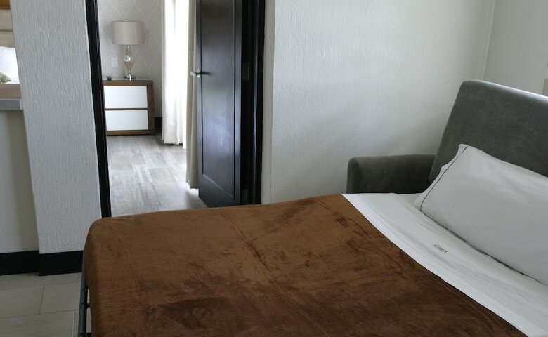 �urea Hotel And Suites