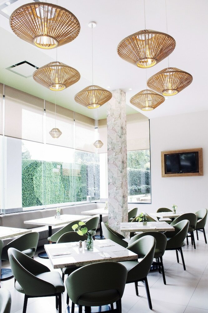 �urea Hotel And Suites