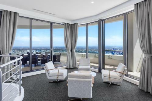 Hotel Meriton Kent Street