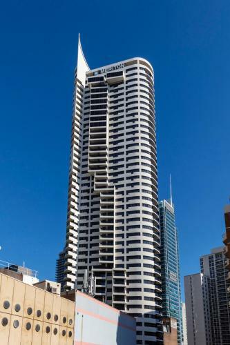 Hotel Meriton Kent Street