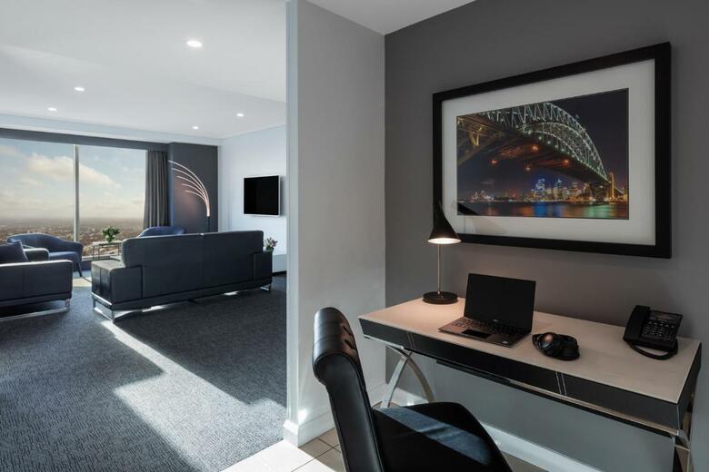 Hotel Meriton Serviced Apartments-world Tower