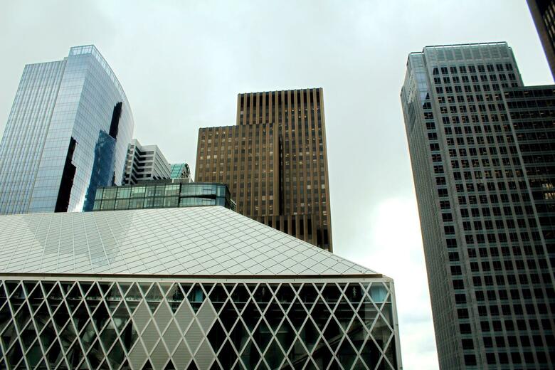 Executive Hotel Pacific