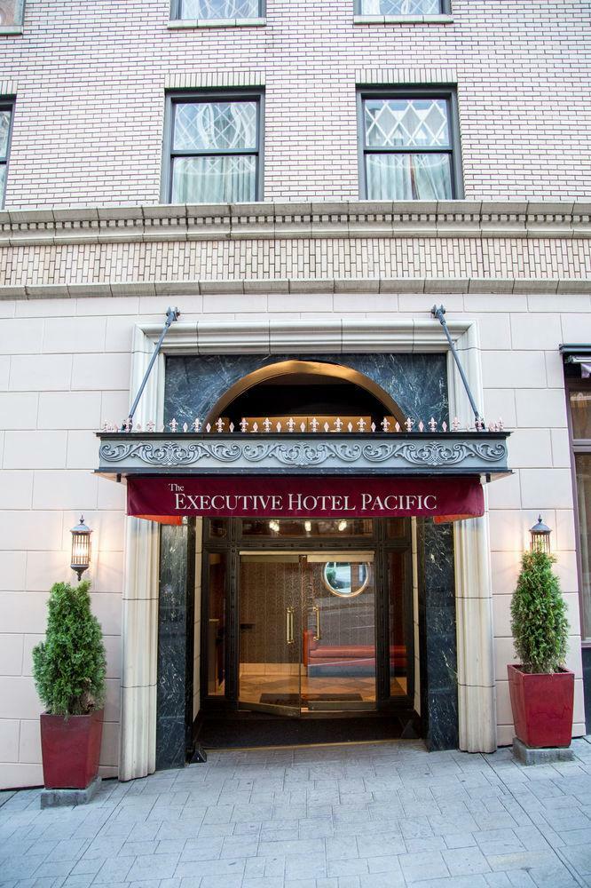 Executive Hotel Pacific