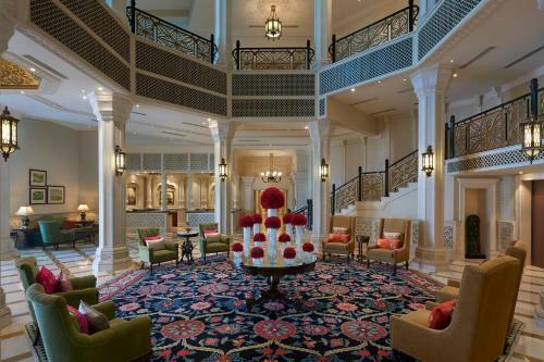 Hotel Itc Grand Bharat, A Luxury Collection Retreat.