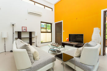 Baan Rim Klong