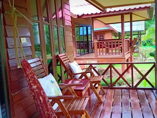 Hotel Suntisook Resort