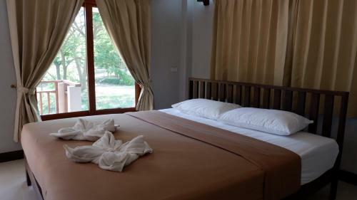 Resort Railumpoo (farm And Camping)
