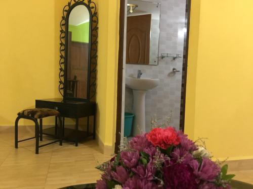 Hostal John's Highland Comfort (guest House)