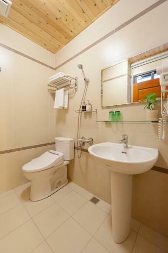 Song Tian B&B