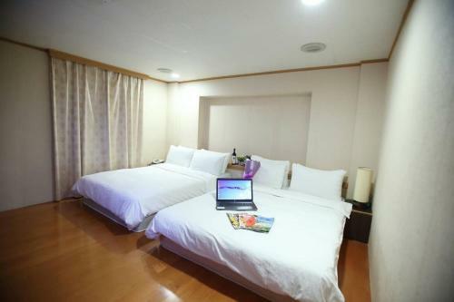 Posada Fun House Hotel - Hsinchu