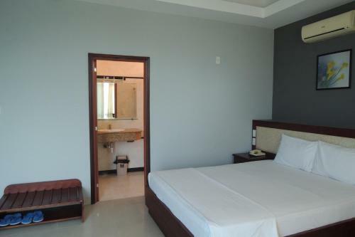 Ocean Bay Hotel