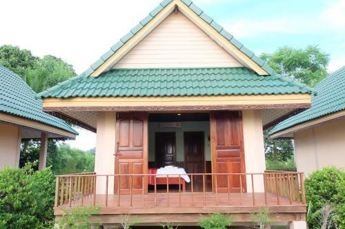 Hotel Yataa Island Resort