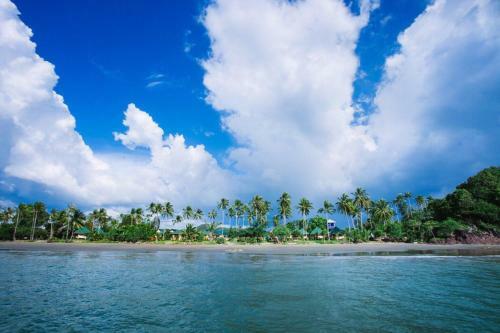Hotel Yataa Island Resort