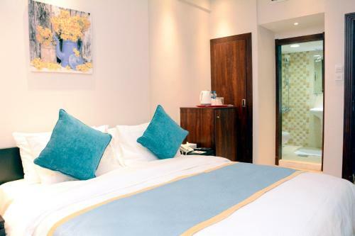Safari House Hotel