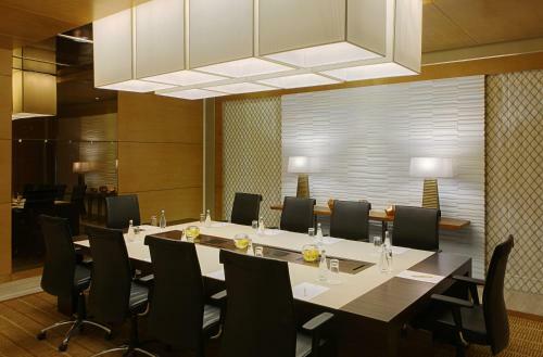 Hotel Doubletree By Hilton Al Muroj