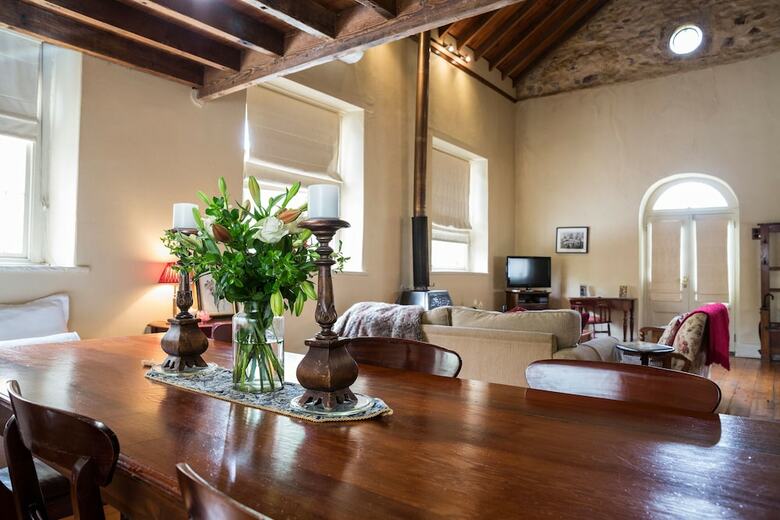 Bed & Breakfast Clare Valley Heritage Retreat